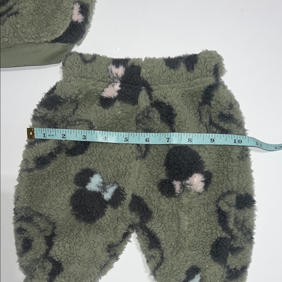 NB Disney Baby Green Outfit - Picture 11 of 11